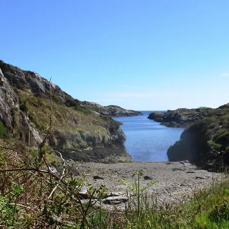 House Of Quartz * Goleen